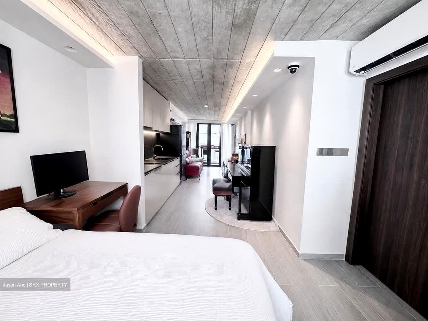 Two8one Studio (D9), Apartment #560571921